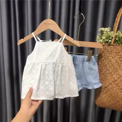 Girls summer suit 2021 new Western style fashion female baby summer hollow suspender denim shorts two-piece set