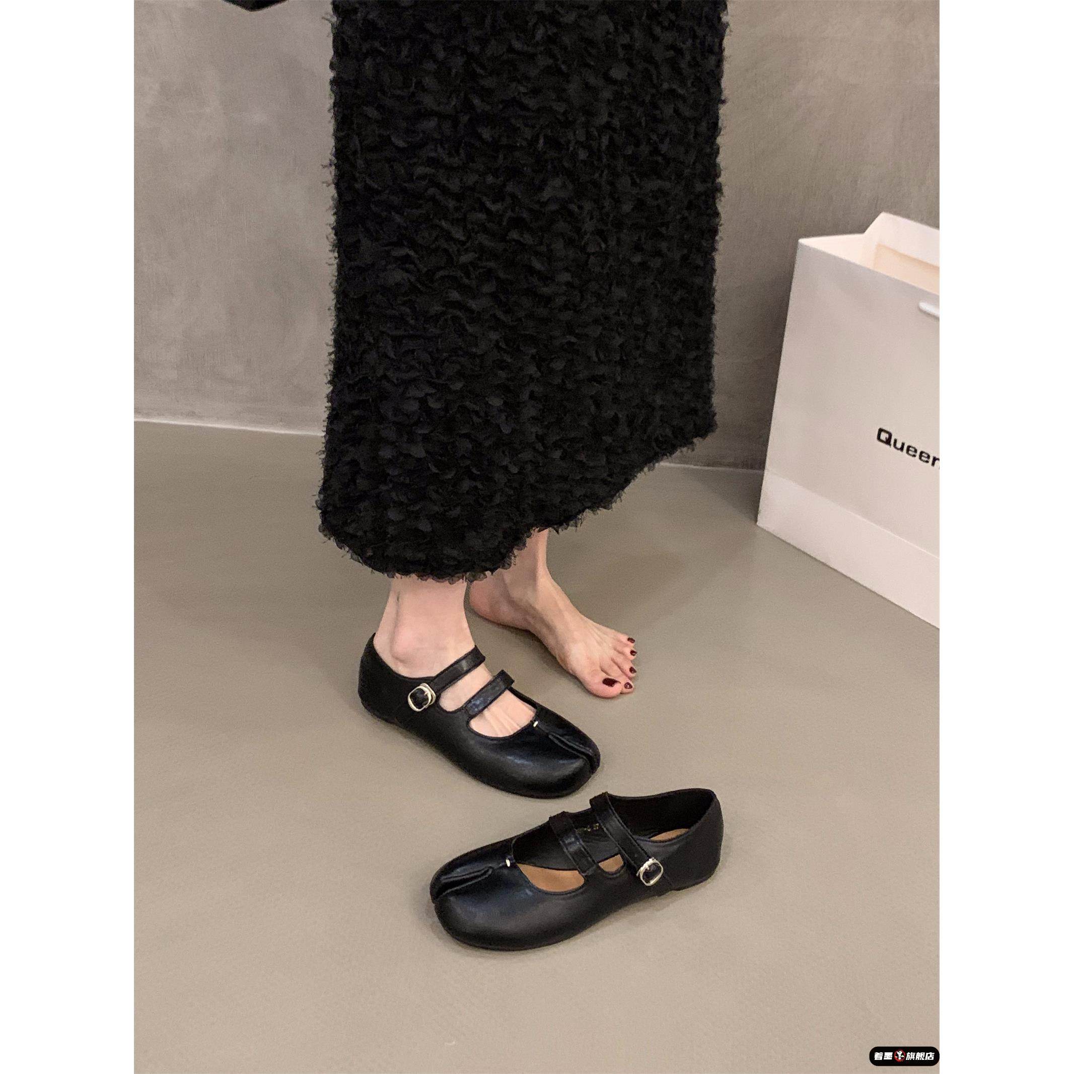 Flat Split-Toe Mary Jane Shoes for Women, Spring and Autumn 2025 New Style, Summer Shallow Mouth Horseshoe Pig's Foot Shoes