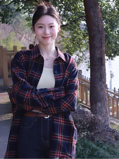 Hong Kong style retro red plaid shirt jacket early autumn new design women's top cardigan sun protection shirt