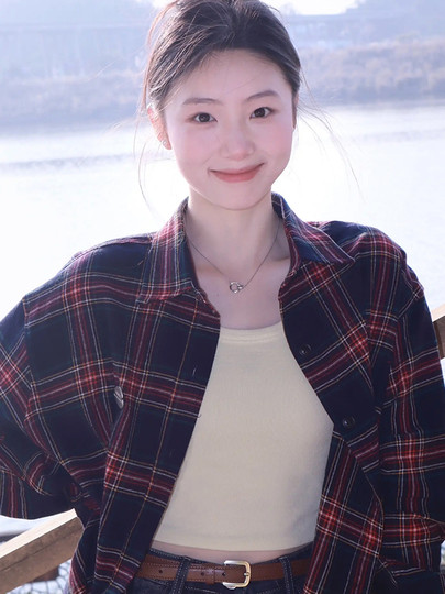 Hong Kong style retro red plaid shirt jacket early autumn new design women's top cardigan sun protection shirt