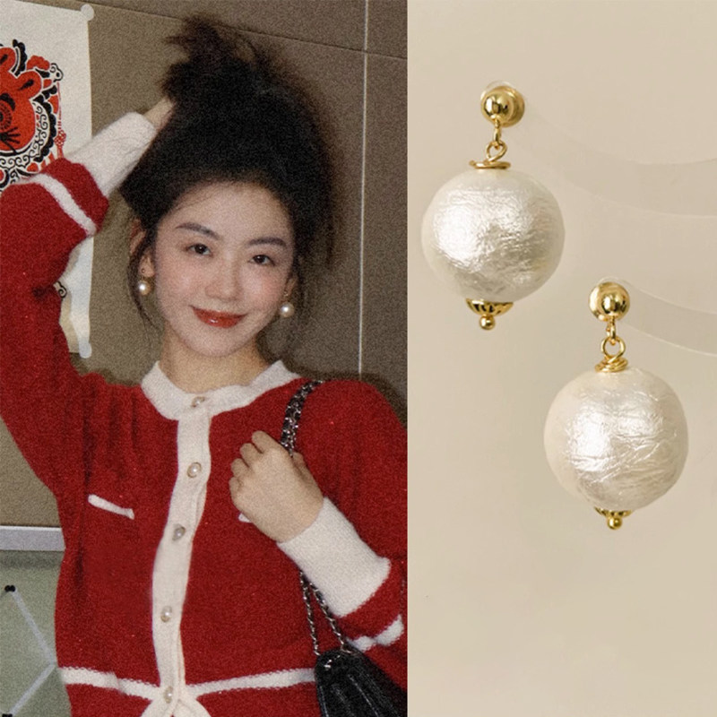 Small Crowddesign Sense Cotton Big Pearl Earrings Earrings Superior Earrings High Earrings Net Red Identical Student-Taobao