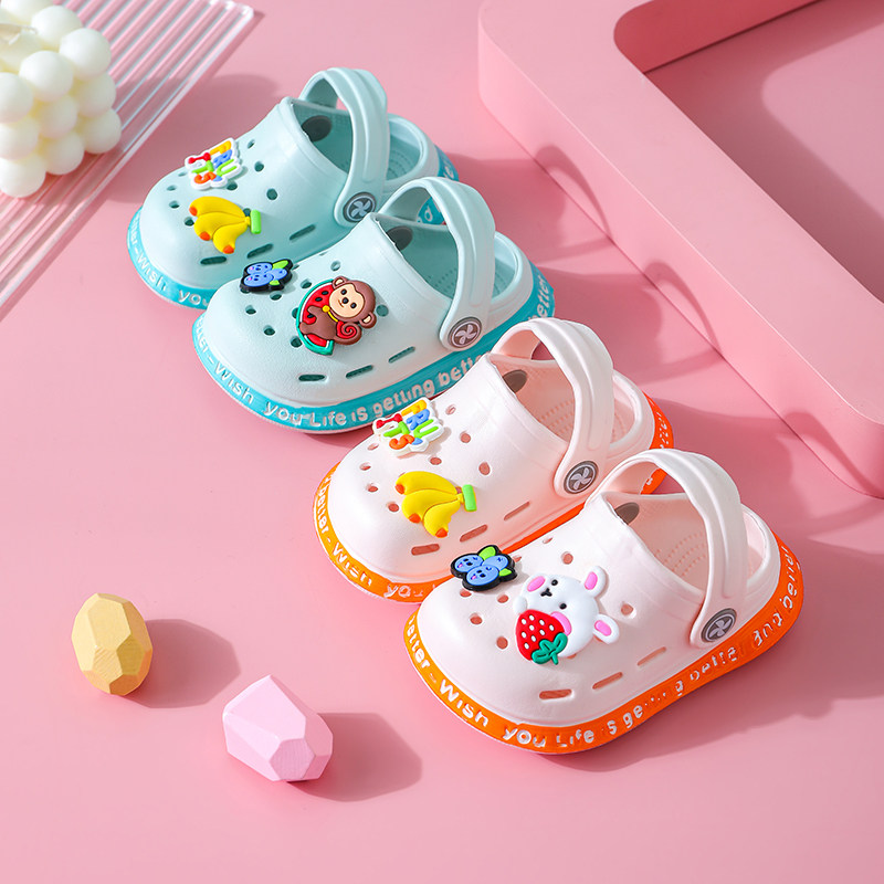 Children's sandals 2021 new summer cartoon Baotou hole shoes infants and young children non-slip soft bottom children's baby sandals