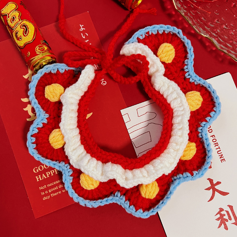 Pet New Year's Neck Cat Collar Dog Scarf New Year's Yarn Hand-knitted Neck Ornament Festive Bib