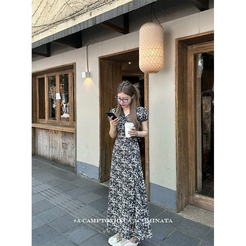 Летнее платье, длинная юбка для отдыха, французский стиль, по фигуре, А-силуэт, средней длины, короткий рукав