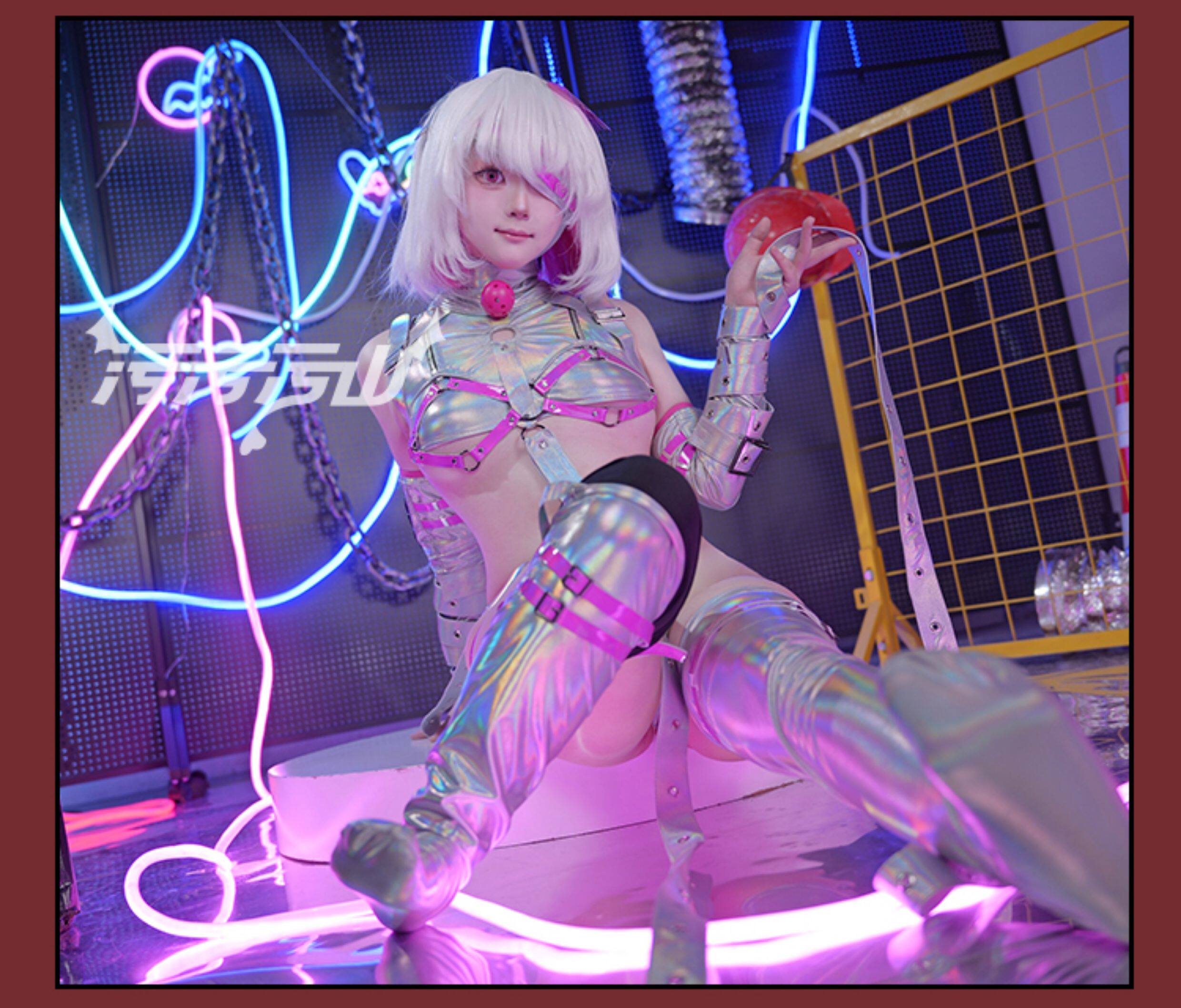 Dona Dona Perno Battle Suit Cosplay Costume
