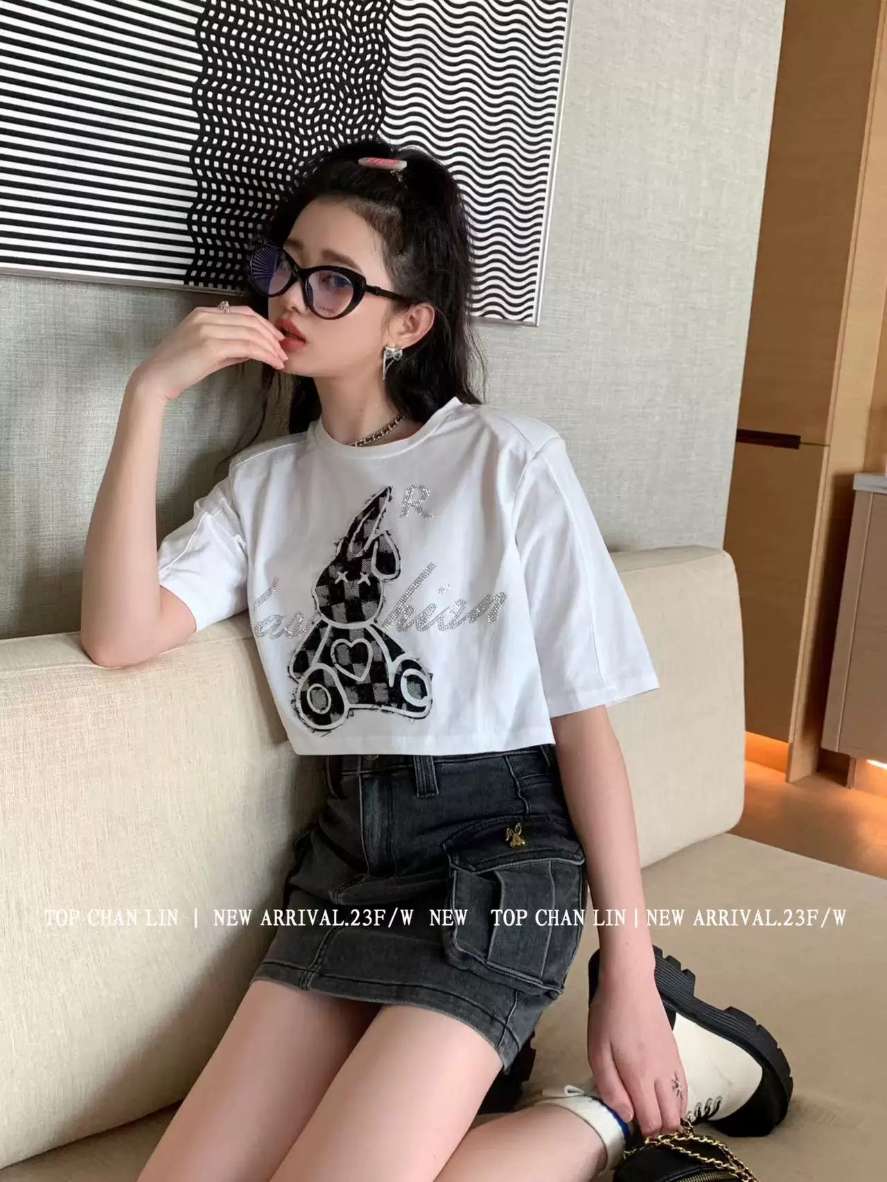 Spot 05.12 A Jasmine. [] 6052 Western Qi Round Neck Design T -shirt TOP