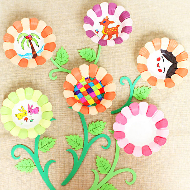 Kindergarten children hand colored paper plate painted stereo petals classroom decoration creative diy hand painted material paper button
