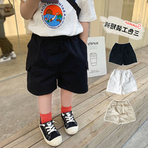 Boy shorts for summer clothing thin baby outside wearing mid-child loose medium pants black and white 50% pants Korean version of the ocean wave