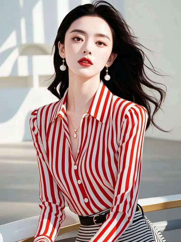 Red Striped Long-Sleeved Shirt, Autumn Women's Clothing, 2026 New Style, Fashionable and Trendy, Popular Early Autumn Top