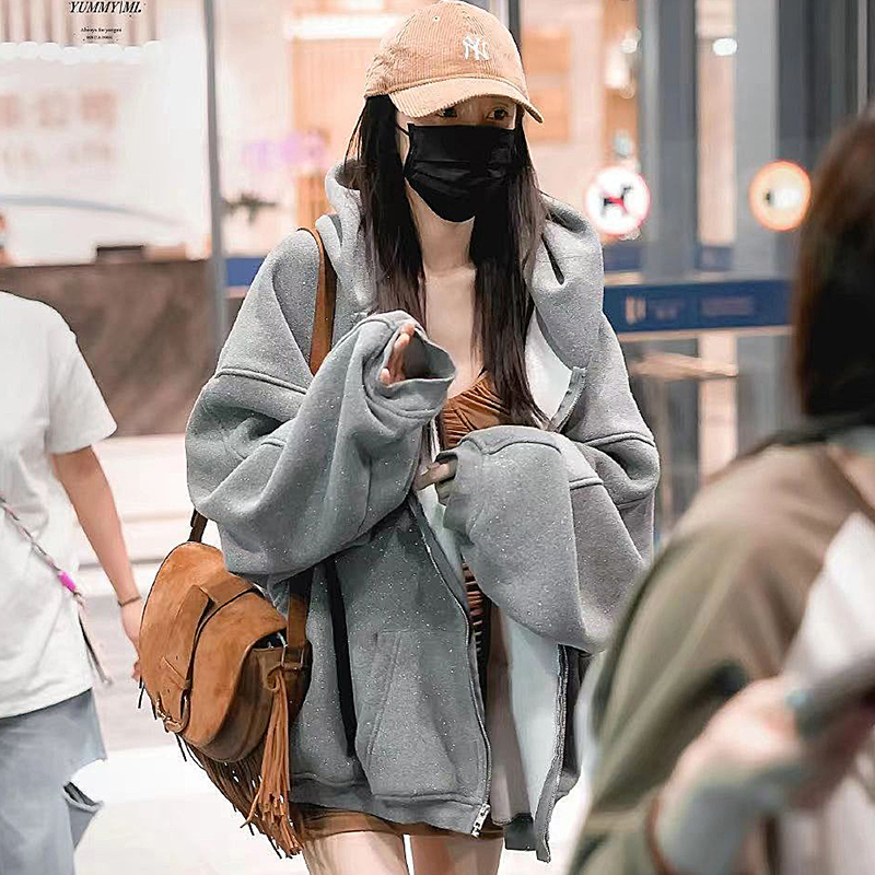 2026 Early Spring Oversized Fine Glitter Zipper Fleece Sweatshirt with Shiny Print, Women's Yang Mi Style Jacket, Korean Version