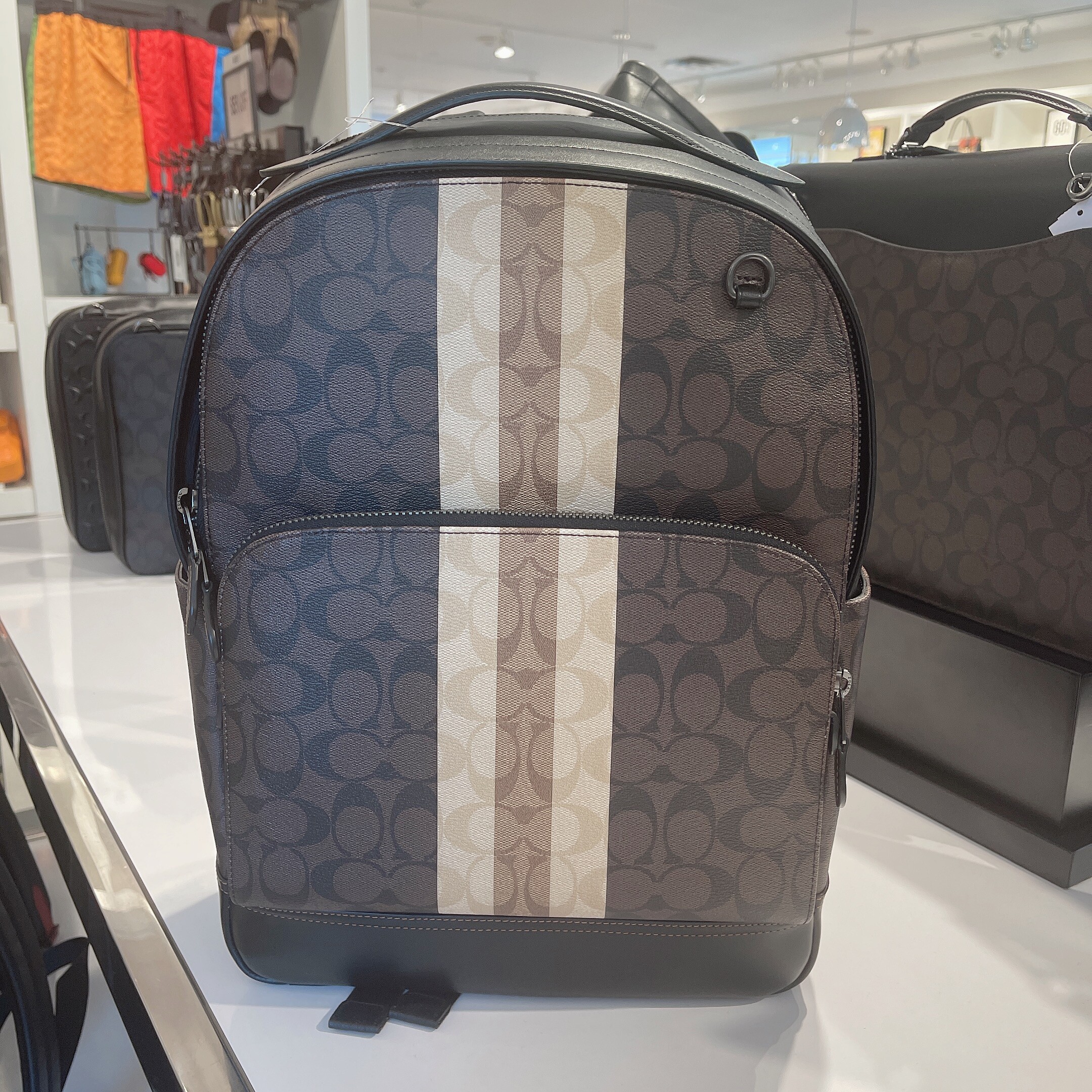 2021 New male bag graham shoulder pack C3230 backpack large pocket climbing pack student bag c2935