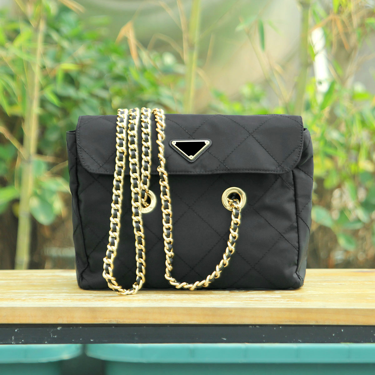 Nylon middle-aged rhombic wandering bag parachute shoulder bag ladies retro chain flap oblique cross bag P 1BD620