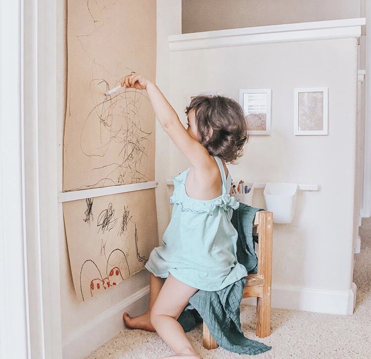 Nordic Ins Nets Red Hand-painted Studioroller Scrolls Kraft Children Drawing Walls Message Board Drawing Board