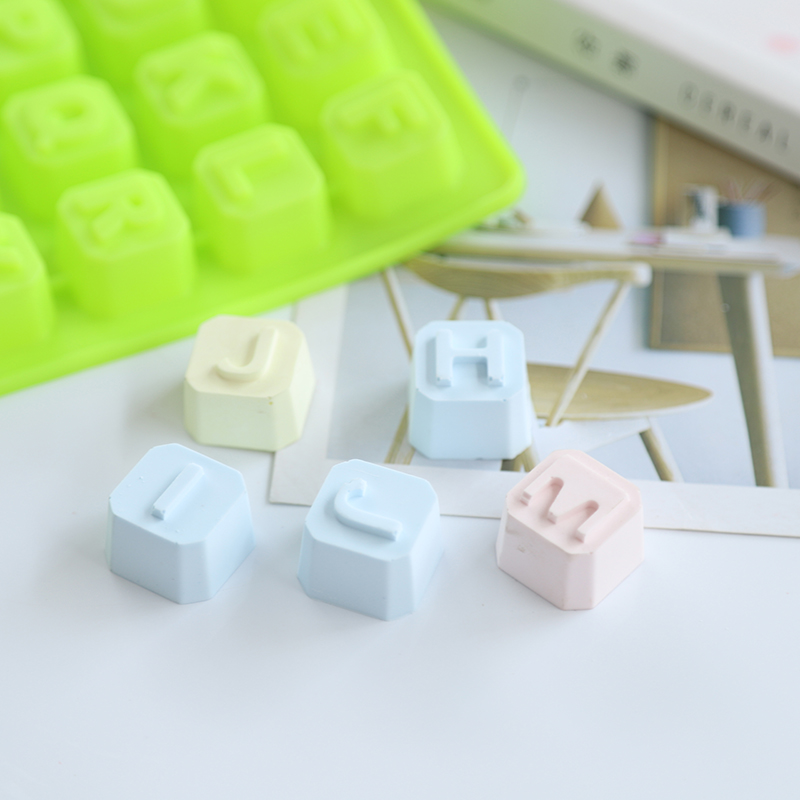 Tendrils DIY fragrant lavender Fragrant Stone Pendulum Pieces Mini Square Letter Silicone Mold DiY Candle Creativity-Taobao