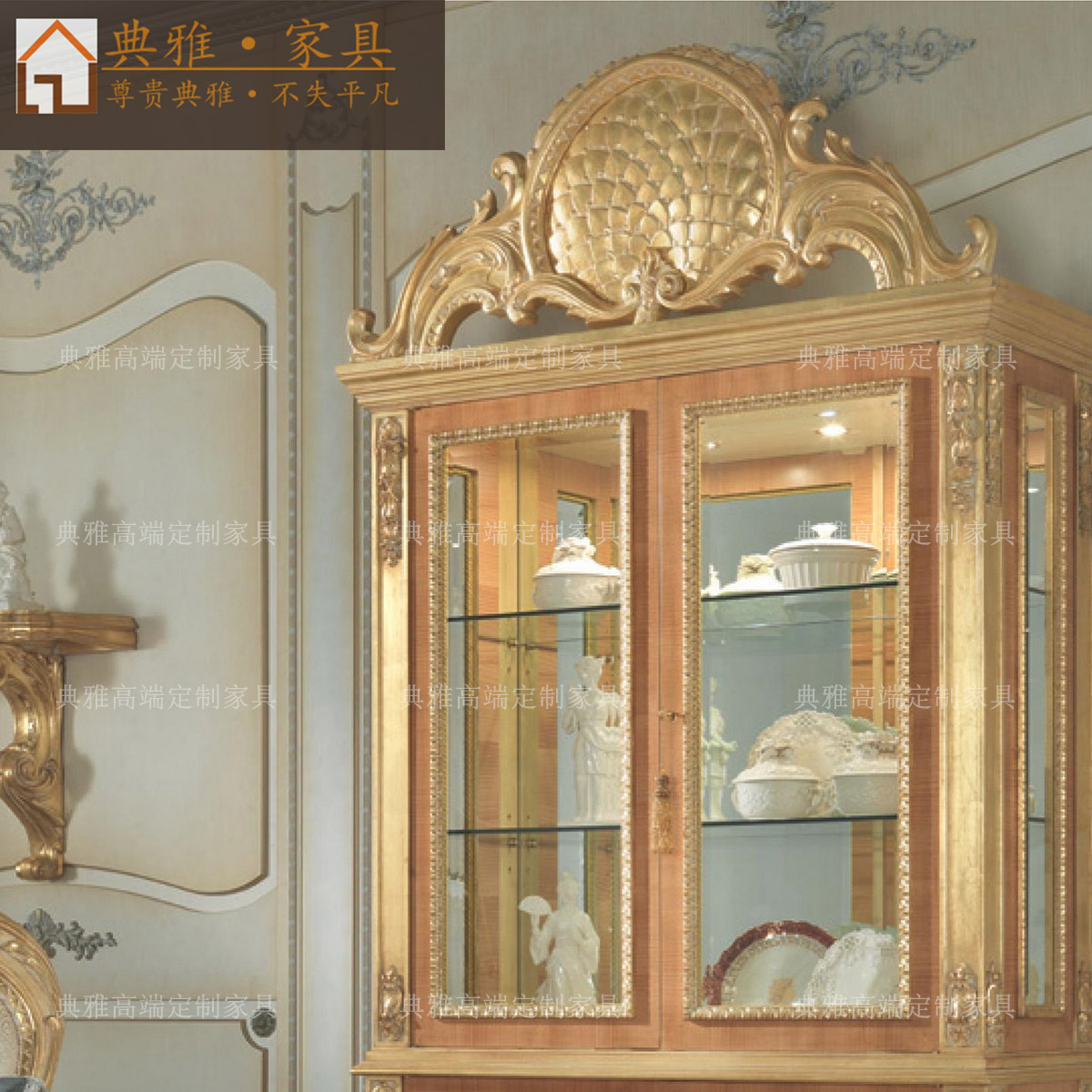 奢华与功能的结合：法式巴洛克实木酒柜的艺术魅力