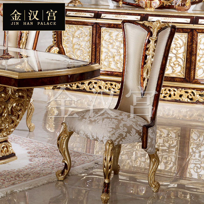 Italian European-style luxury fabric dining chair mansion French villa solid wood gold leaf dining table and chair combination furniture customization