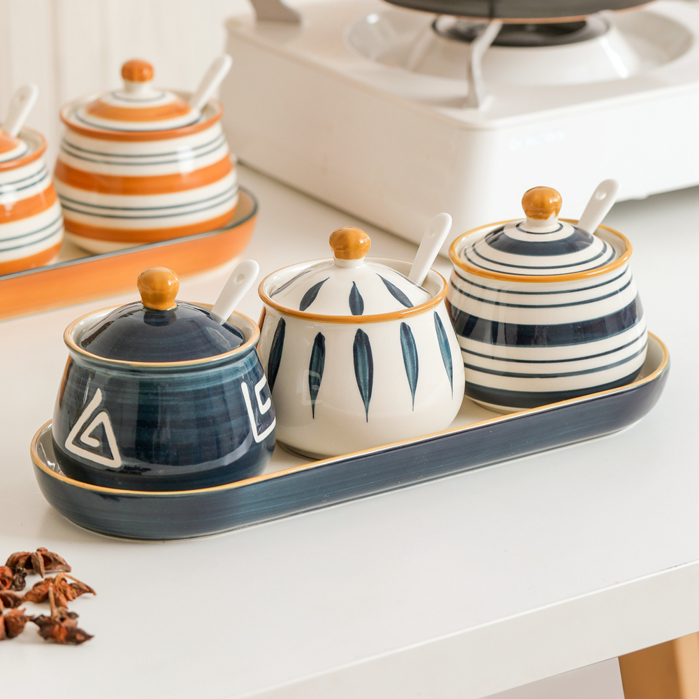 Japanese-style seasoning pot ceramic seasoning pot set salt pot lard pot household pot chili oil pot kitchen seasoning box