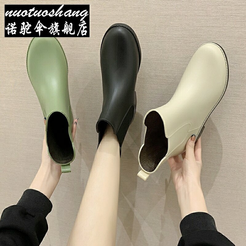 *Spring and autumn fashion rain boots short tube overshoes non-slip water boots warm rubber shoes oil-proof water shoes waterproof adult rain boots women*