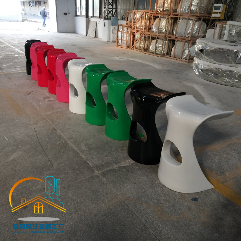 Custom fiberglass seat shaped simple high stool bar reception desk shape sitting stool indoor leisure stool decoration