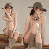 Шорты, гетры, шапка, эффект подтяжки