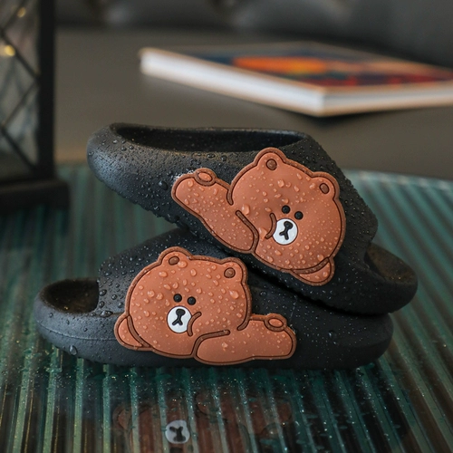 Детские летние тапочки для мальчиков, нескользящие мультяшные милые слайдеры, с медвежатами