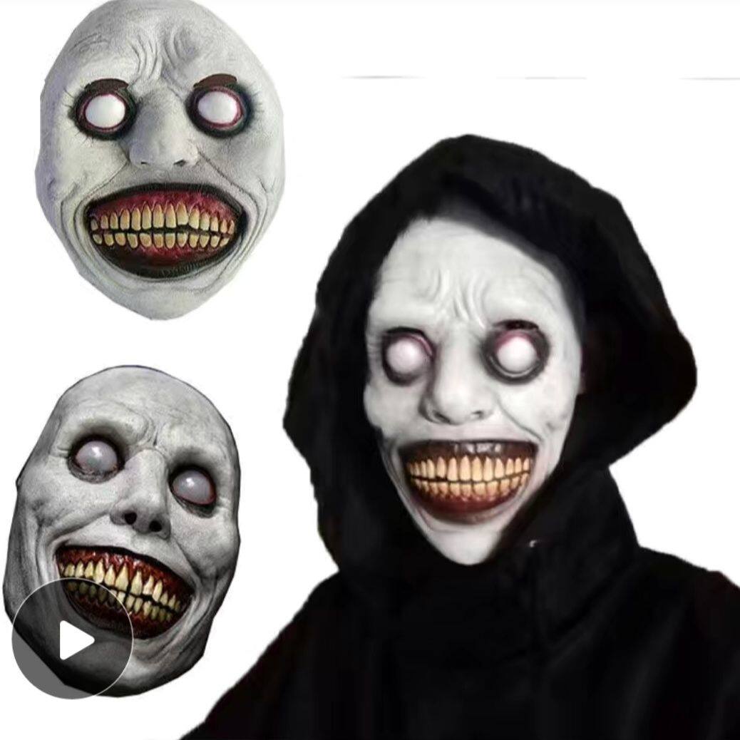 Wan Santa Fools Mask CO Exorcism People Terror Smile White Eyed Devil Mask Pain Full Face Adult Headgear-Taobao
