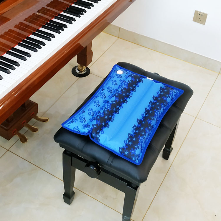 如何让卧床老人远离褥疮之痛？褥疮垫与减压坐垫的应用之道