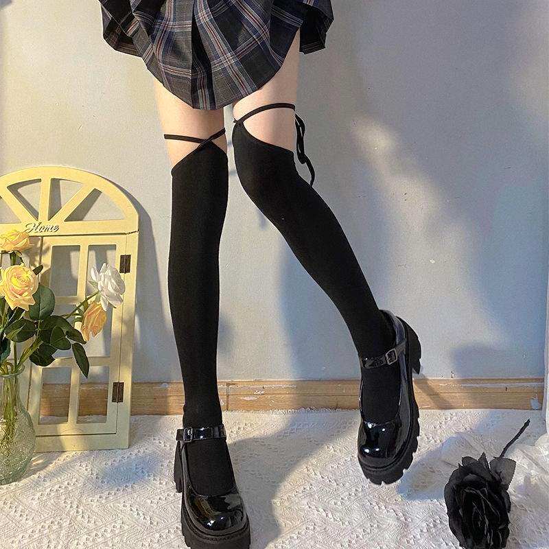 Strap Korean version of the middle cylinder Summer thin Japanese style Japanese black calf Sox hot girl pure desire wind jk over knee socks