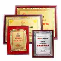 Manufacturer customized gold foil wooden tray medal franchise dealer honor medal wooden silver foil authorized plate customized