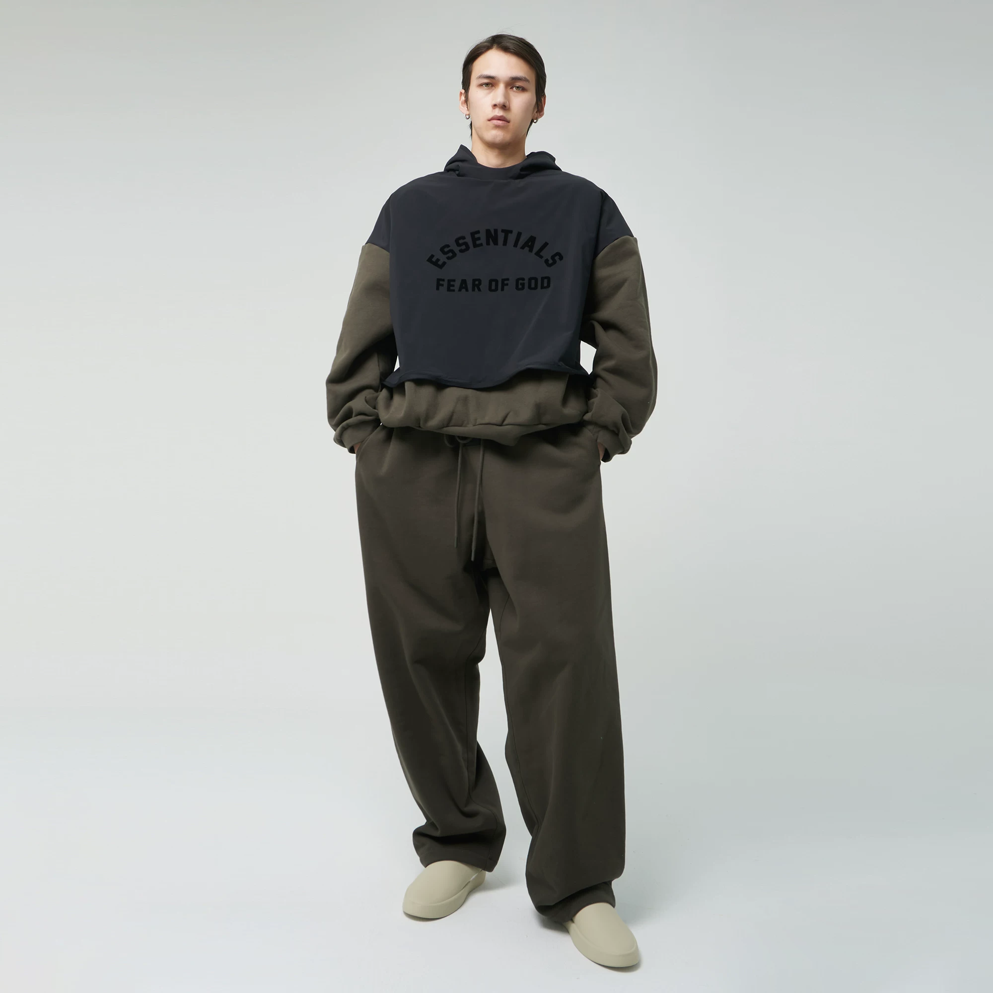 [Fear Of God Essentials 24 ]