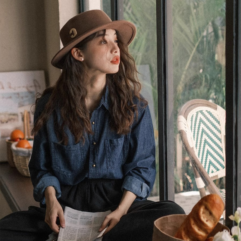 フランスのレトロなブルーデニムシャツジャケット、レディース春と秋プチカジュアルルーズシャツアウターカーディガントップ