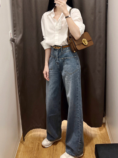 Chemise blanche française pour femmes, petite chemise ample à manches longues avec haut de déplacement professionnel, nouvelle collection printemps et automne 2025