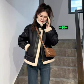 Sheepskin Integrated Lamb Wool Jacket for Women, Autumn and Winter, Fleece-Lined, Thickened, Outerwear, Warm Biker Jacket, Short Style for Petite Women