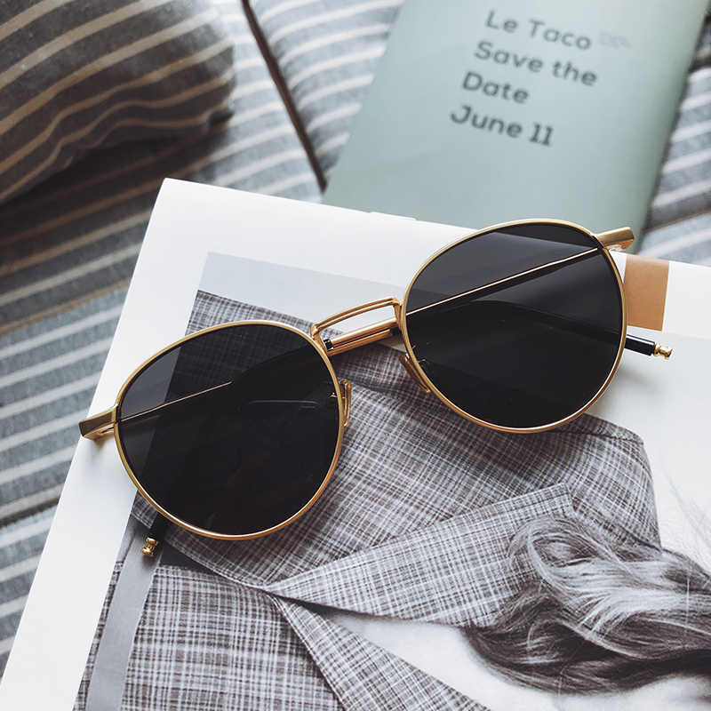 Liu Inna Same Sunglasses Retro Round Frame Men in the Guy in UV Polarized Sunglasses