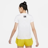 Nike Office Outlets Dri-Fit Women's Short Sleaders Bloing Top Top быстро высушивающий Nike Hook Sports DQ6372