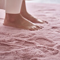 Japan Thickened Replica Rabbit plush carpet Living room Tea Blanket Ins Wind Bedroom Full of Girl Room Bedside Cushion