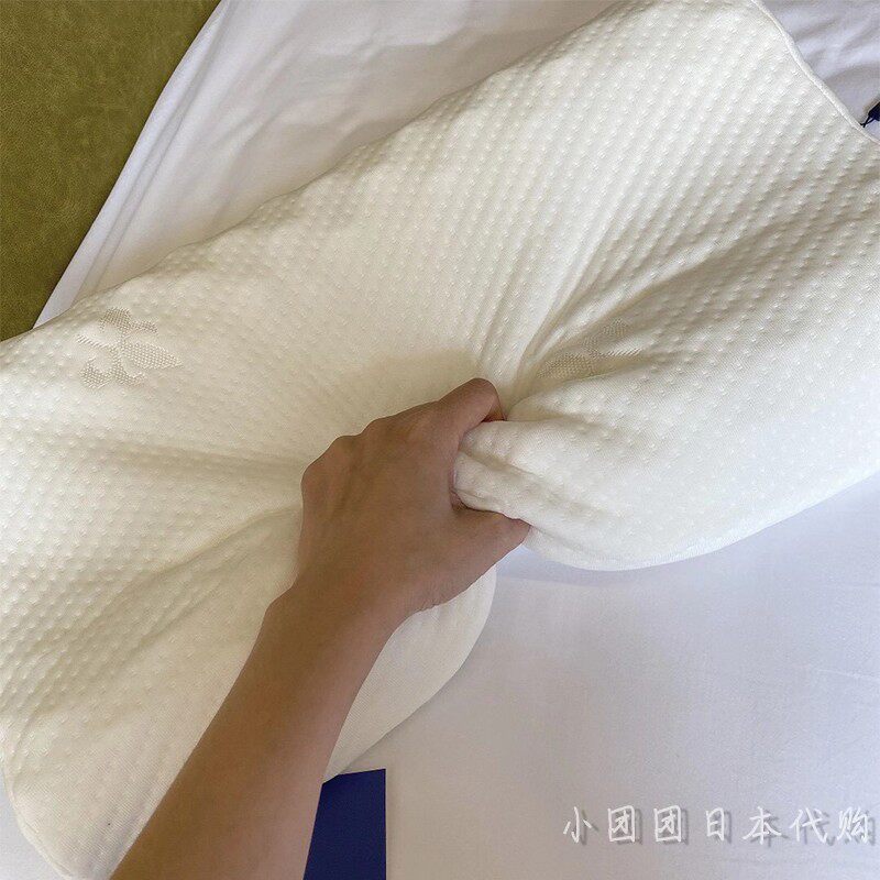 Japan Natural Latex Pillow Protection Cervical Spine Sleep Pillow Core Single Double Home Rubber Memory Silicone adult Xia