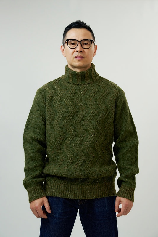 Rainbowsecret Australian Merino Lamb Wool Color Dot Cable Men's Sweater