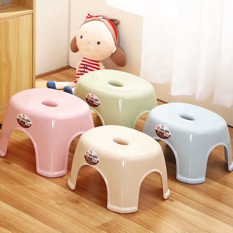Small stool Plastic stool Home Children Adults Thickened anti-slip stool Tread Rubber Stool Baby Bathroom Laundry Chair