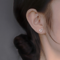 Loving Ear Spikes 2022 New Tide Womens Summer Small CrowdDesign Senses Small earrings Earrings Earrings Sleep-free Ear Accessories