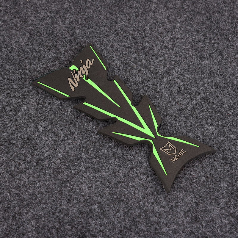 Applicable Kawasaki small ninja ninja400 tank car sticker anti-slip bodywork patch fish bone post retrofit locomotive accessories
