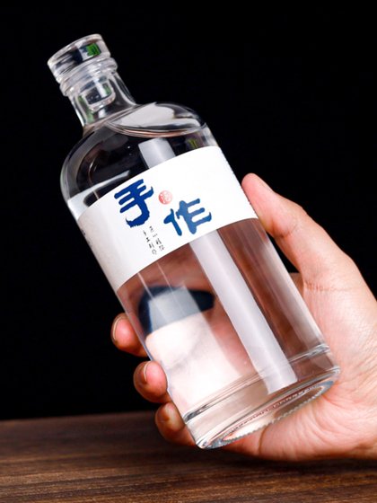간단한 밀봉 된 1 파운드 병 와인 병 빈 병 포장 풀 세트의 맞춤형 고급 유리 빈 와인 병 500ml 화이트 와인 병