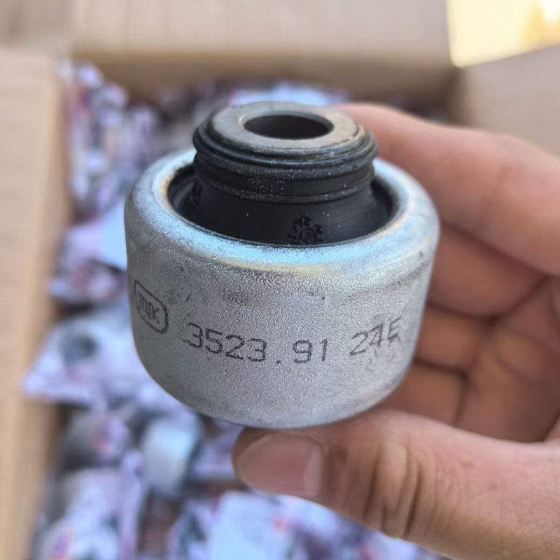 Рука рукавом 适配于标致307世嘉308凯旋408c4l3008下摆臂支臂悬挂胶套衬套拓普
