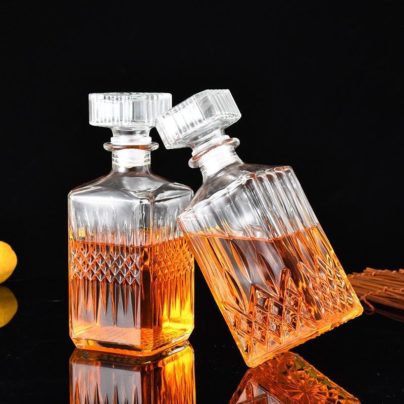 Thickened lead-free glass with lid wine bottle decanter Decanter Decanter Whisky Bottle Empty Bottle Home Decoration Wine Bottle
