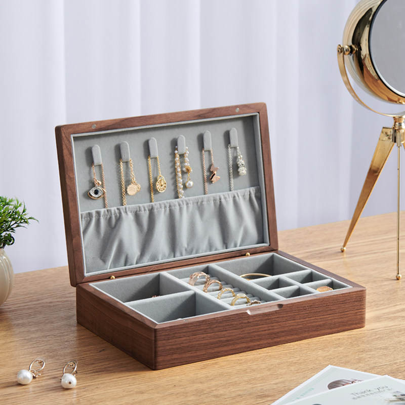 Walnut jewelry box large-capacity retro wooden necklace earrings ring light luxury exquisite partition jewelry storage box