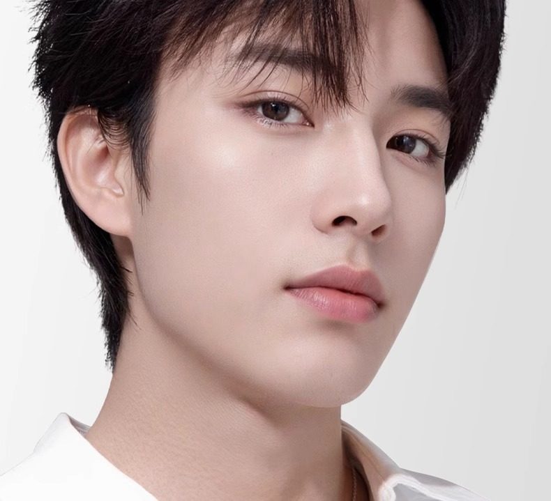 【中国直邮】 VHE 防晒霜 清爽脸部防紫外线隔离学生党 50g/瓶