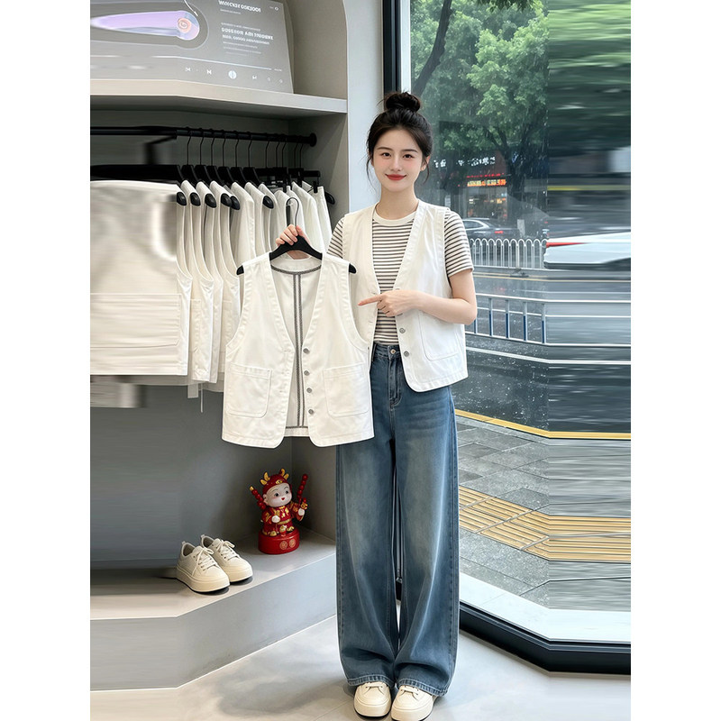 White V-Neck Sleeveless Vest for Women, Short Versatile Casual Jacket White V-Neck Sleeveless Vest for Women, Short Versatile Casual Jacket