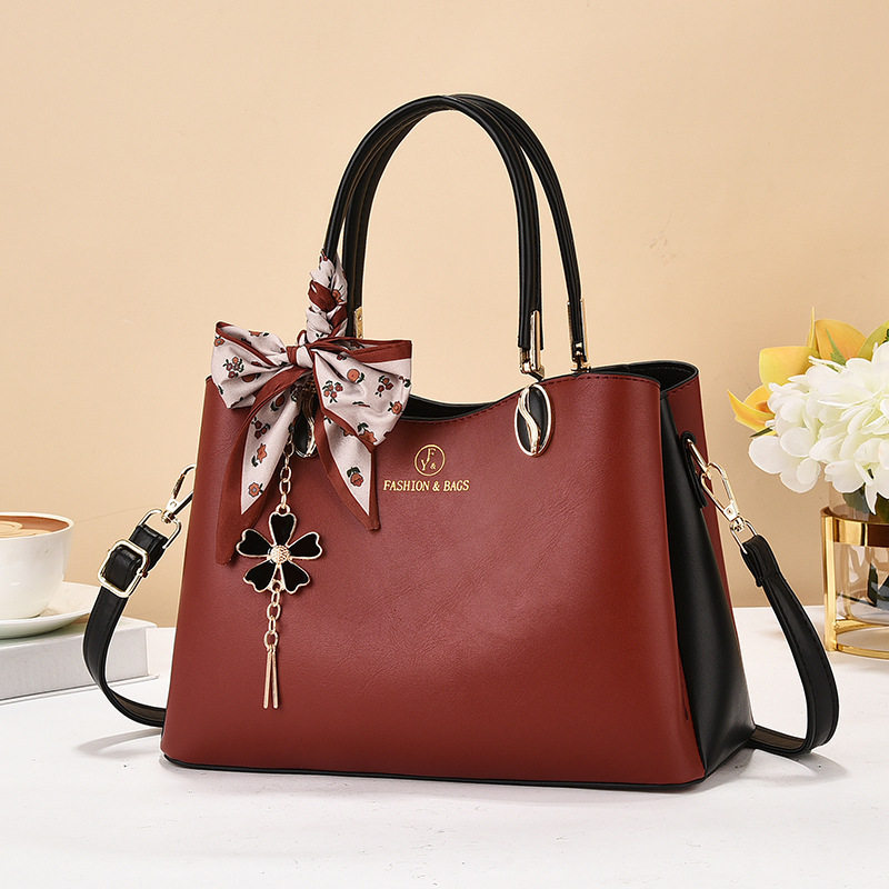 Versatile Large-Capacity Red Handbag Women's Crossbody Bag 2025 New Bridal Wedding Bag High-End Mother's Shoulder Bag