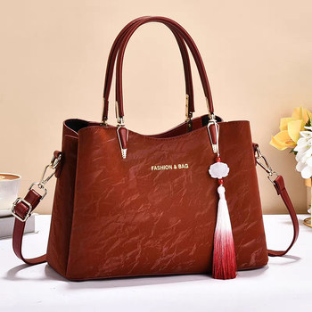 New Chinese-Style Red Wedding Bag, Large-Capacity Tote Bag for Women, Crossbody Bag, 2025 New Bridal Bag, Stylish Shoulder Bag