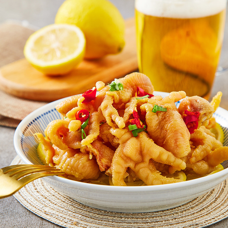 For a long time, the girl is spicy with no bones and an Fengpai Spiced Snacks Snack Tiger Peel to the Bone Chicken Claws